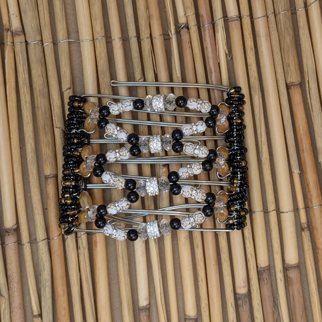 African Butterfly Drahtkamm Rhino Deluxe mit schwarz weißen Kunstperlen mit 7 Zähnen