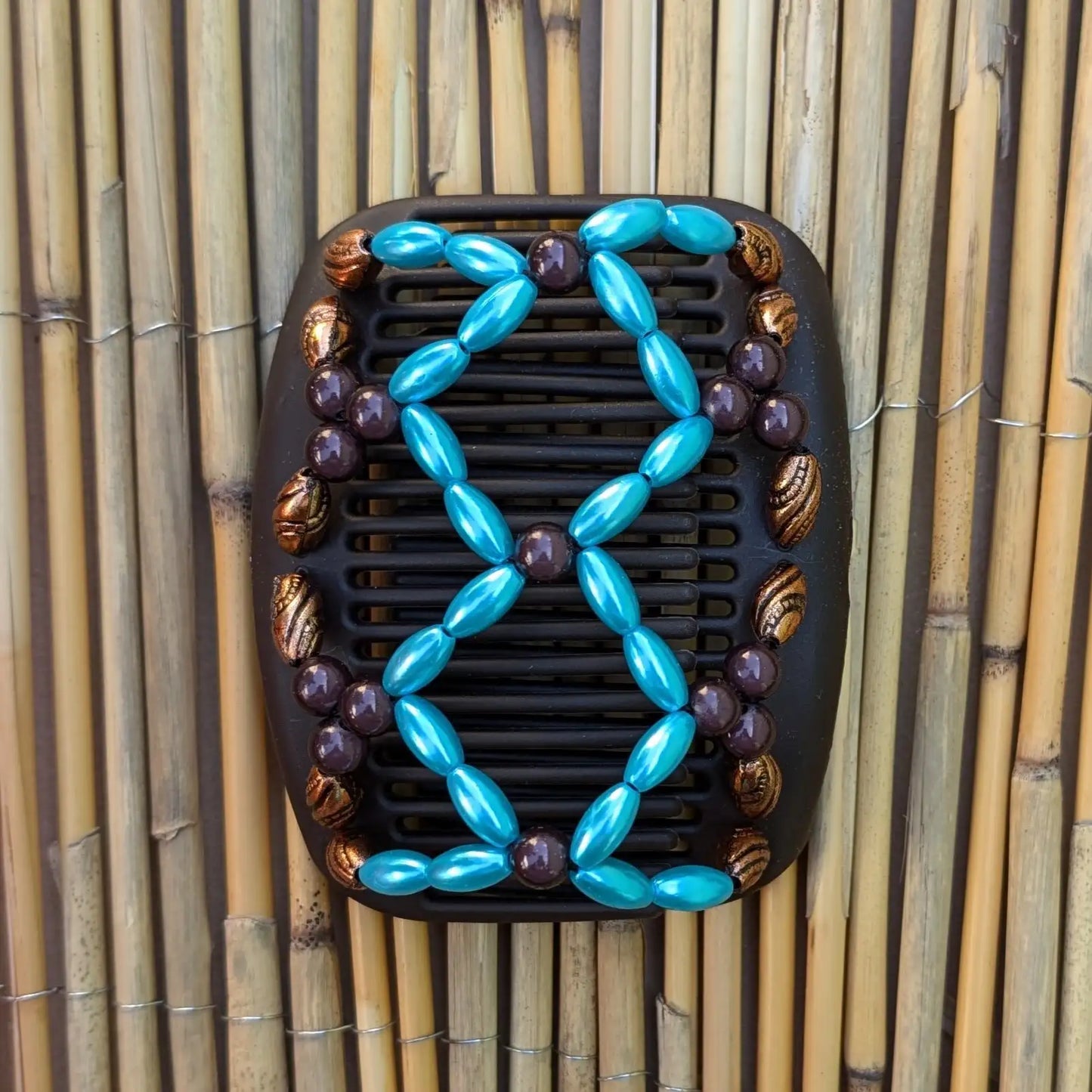 African Butterfly "Ndalena" mit bronze-hellblauen Kunstperlen schwarz