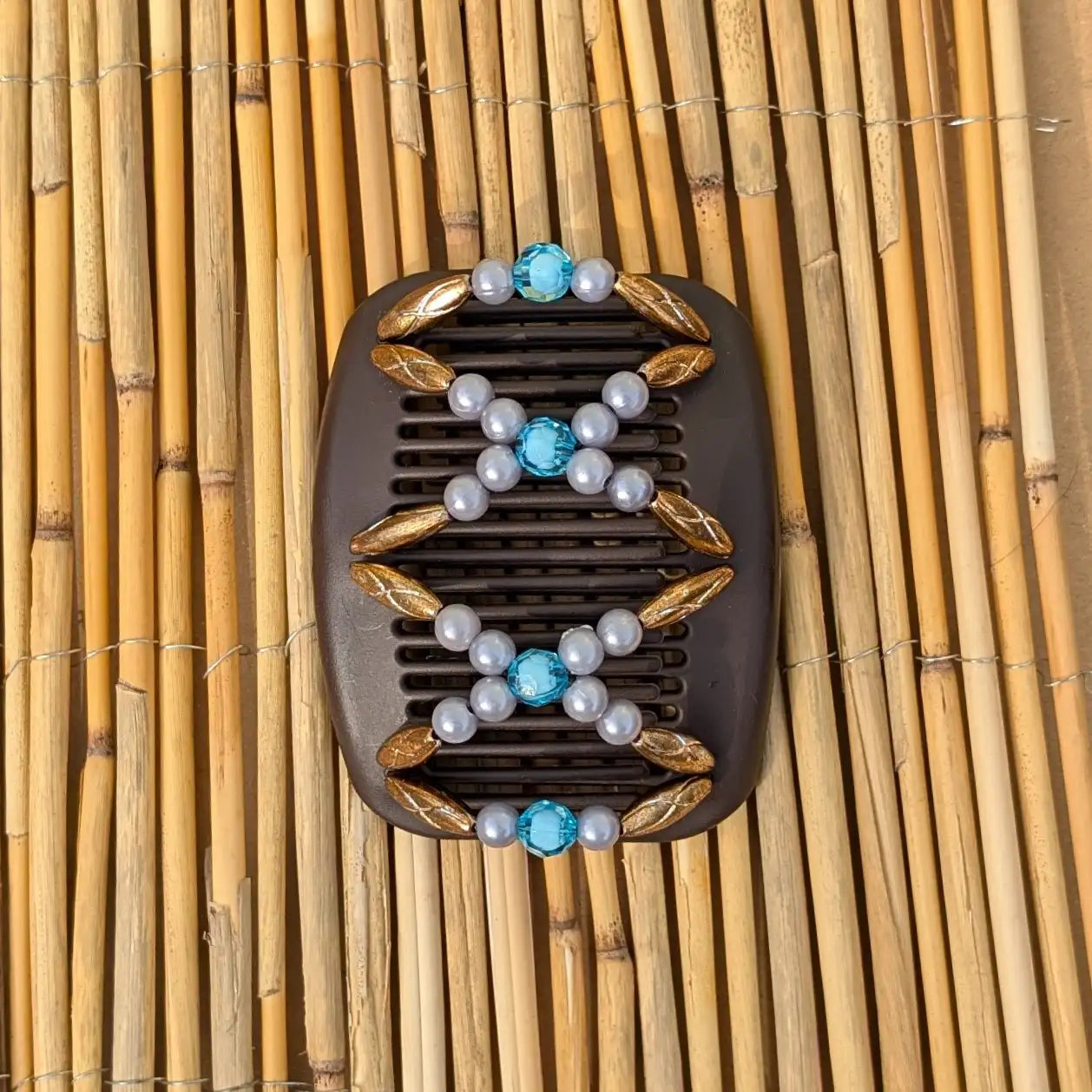 African Butterfly "Dalena" mit bronzen-grauen-türkisen Kunstperlen braun