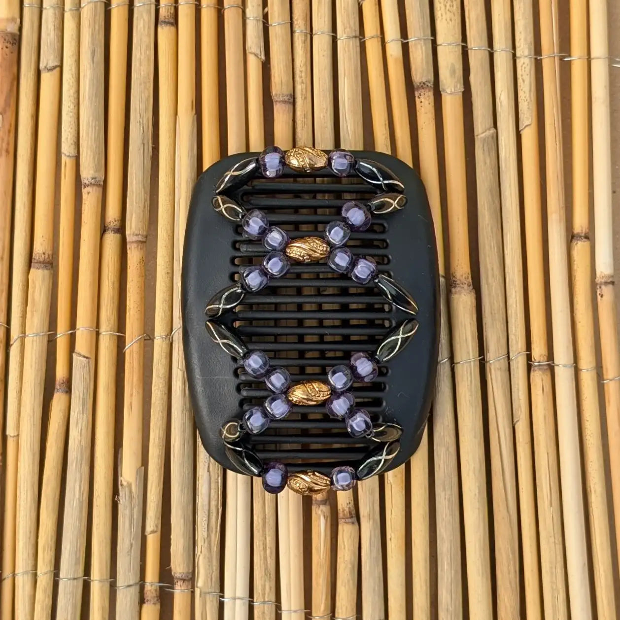 African Butterfly "Dalena" mit schwarz-rauchblauen Kunstperlen schwarz