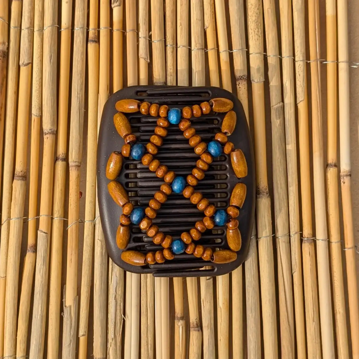 African Butterfly "Ndbele" mit braun-blauen Holzperlen braun