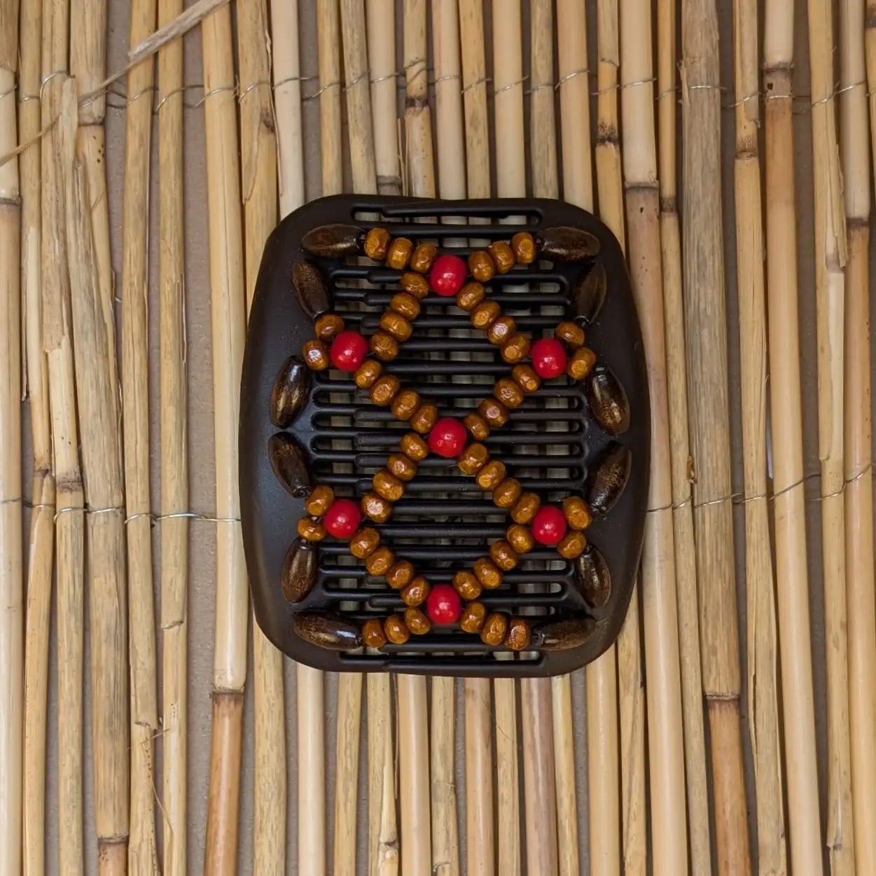 African Butterfly "Ndbele" mit braun-roten Holzperlen braun