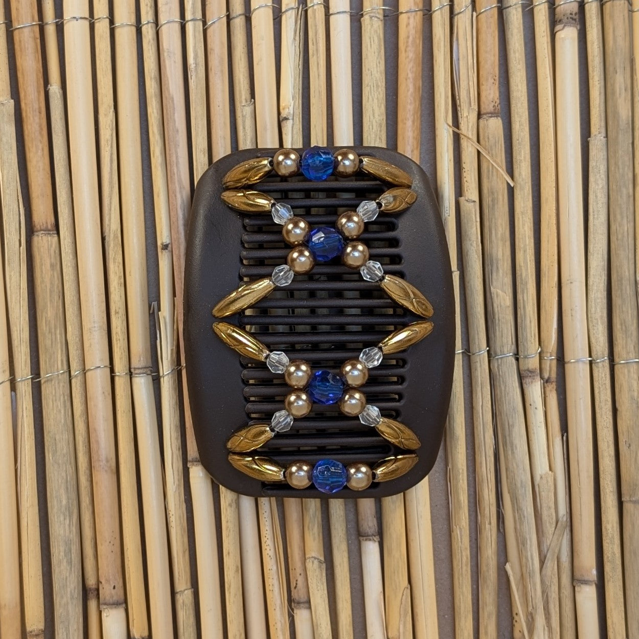 African Butterfly "Dalena" mit bronze-blauen Kunstperlen braun