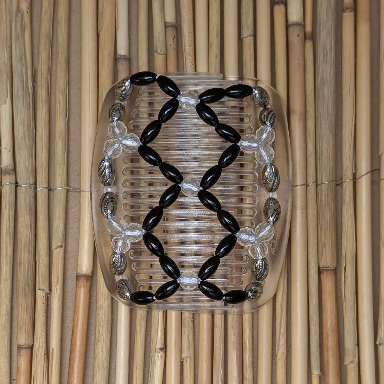 African Butterfly transparenter Kamm mit schwarz transparenten Kunstperlen