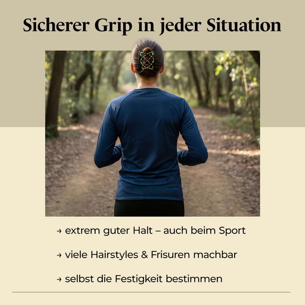 Rhino "Ndbele" groß mit hellen-braunen Holzperlen