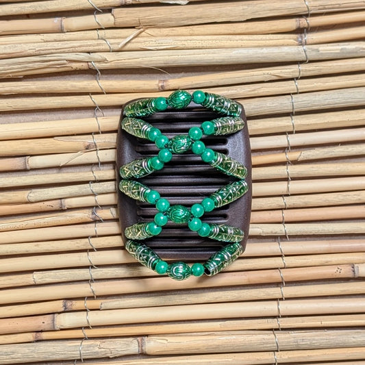 Chameleon "Dalena" mit grünen Kunstperlen braun