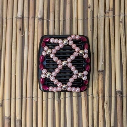 Chameleon "Ndalena" mit rot-rosa Kunstperlen schwarz