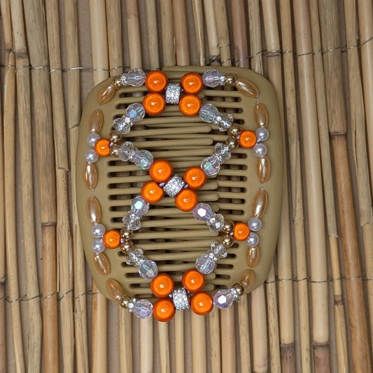 African Butterfly Deluxe "Ndalena" mit weiß-orange Kunstperlen beige