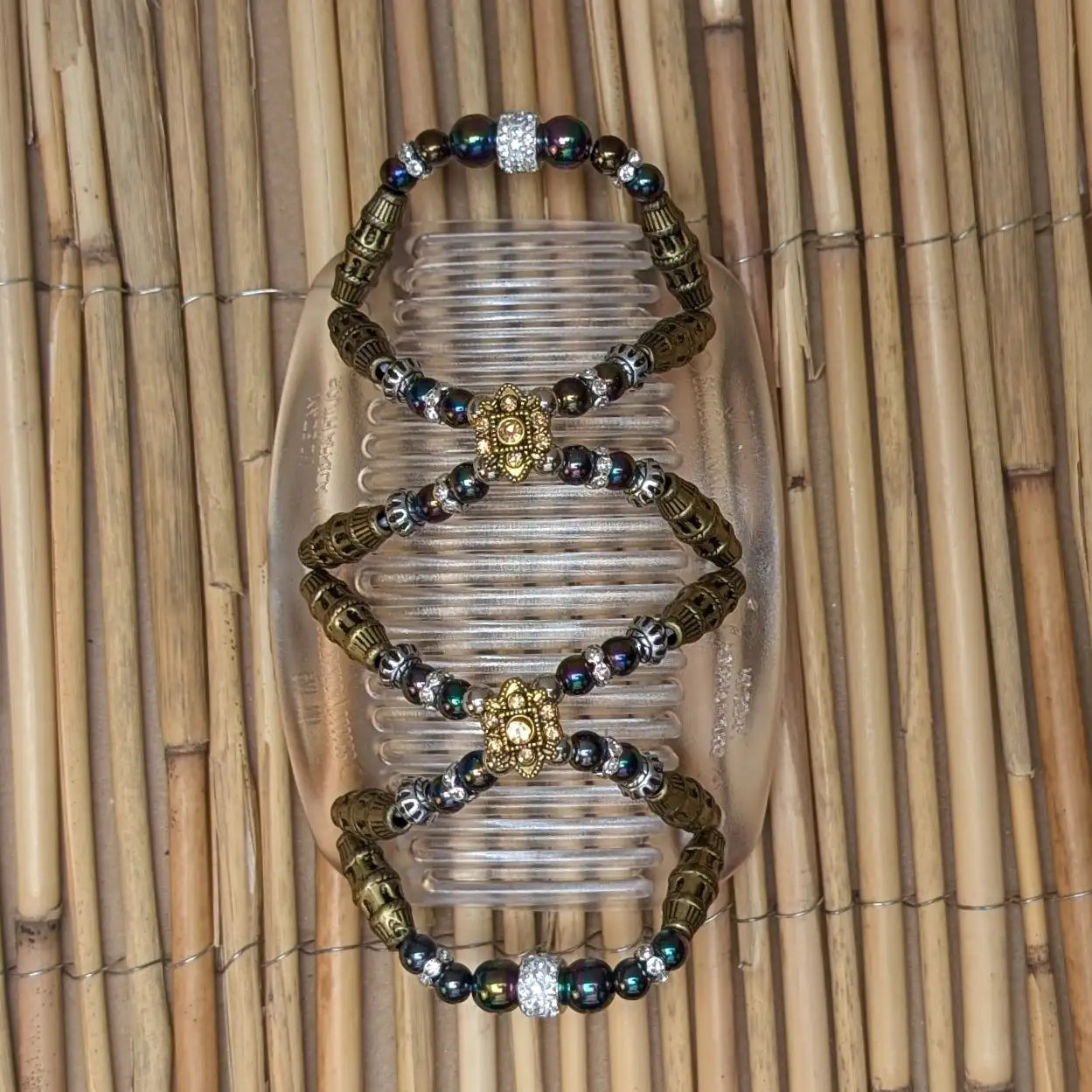African Butterfly Deluxe "Dalena" mit gold-regenbogen Kunstperlen durchsichtig