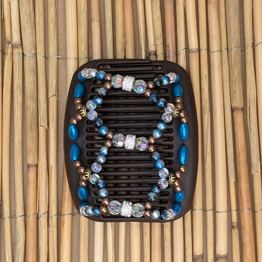African Butterfly Deluxe "Ndalena" mit blau-braunen Kunstperlen braun