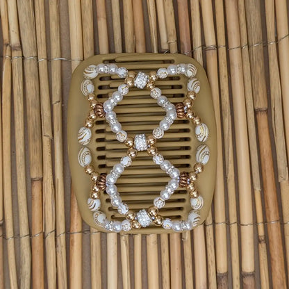 African Butterfly Deluxe "Ndalena" mit weiß-goldenen Kunstperlen beige