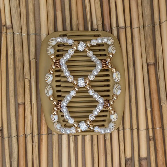 African Butterfly Deluxe "Ndalena" mit weiß-goldenen Kunstperlen beige