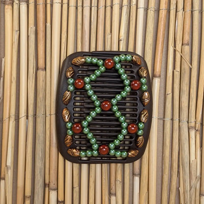 African Butterfly "Dalena" mit silber-weißen Kunstperlen braun