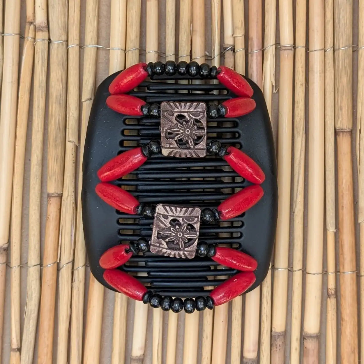 African Butterfly "Dupla" mit rot-schwarzn Holzperlen schwarz