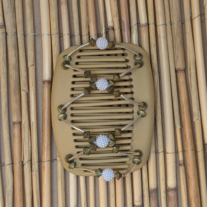 African Butterfly "Beada Tube" mit gold-weißen Kunstperlen beige