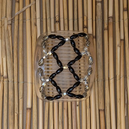 African Butterfly "Ndalena" mit silber-schwarzen Kunstperlen durchsichtig