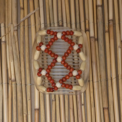 African Butterfly "Ndbele" mit hellen-roten Holzperlen durchsichtig