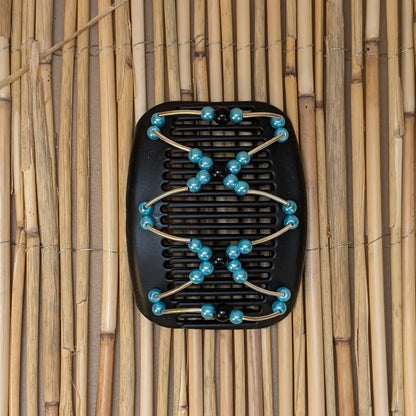 Schwarzer African Butterfly Haarkamm mit türkisen und schwarzen Kunstperlen mit feinen Metallstäben - flexibler Haarschmuck für Hochsteckfrisuren.