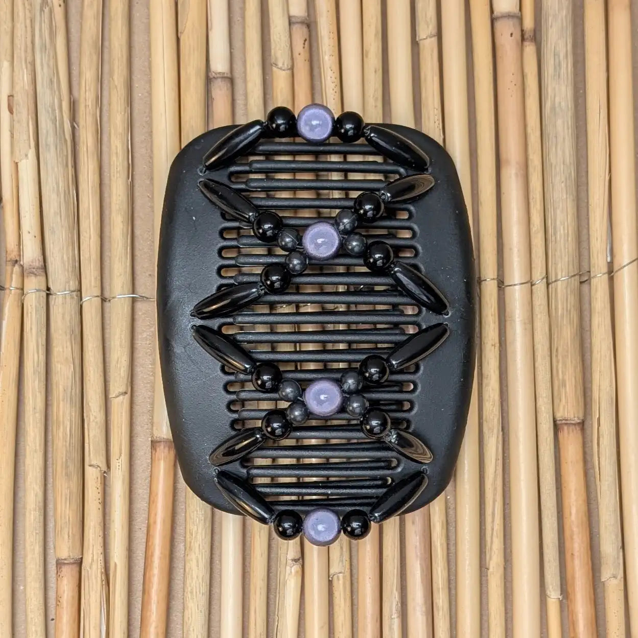 African Butterfly schwarzer Kamm mit schwarzen Kunstperlen