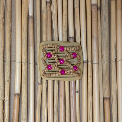 Ladybug (mini) "Ndbele" mit hellen-pinken Perlen beige