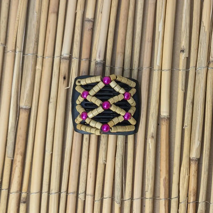 Ladybug (mini) "Ndbele" mit hellen-pinken Holzperlen schwarz