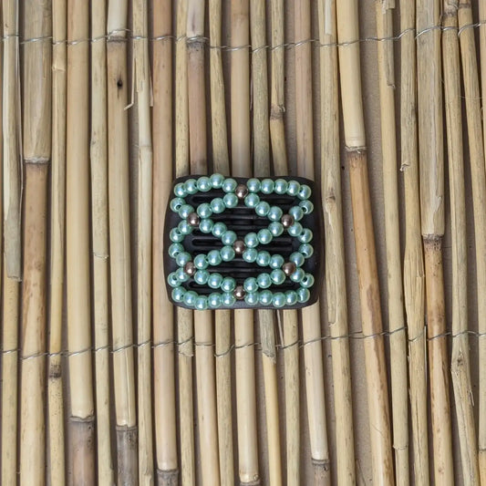 Ladybug (mini) "Ndalena" mit grün-braunen Kunstperlen braun