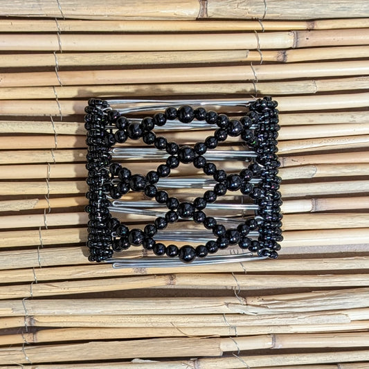 Rhino "Ndalena" mittel mit schwarzen Kunstperlen