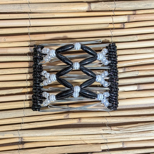 Rhino "Ndalena" mittel mit weiß-schwarzen Kunstperlen