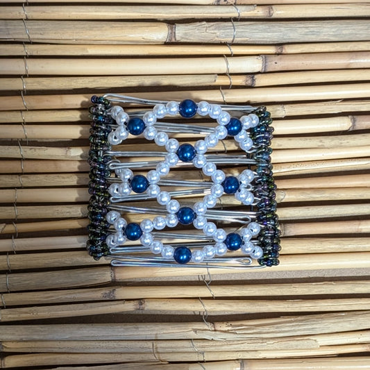 Rhino "Ndalena" groß mit weiß-blauen Kunstperlen